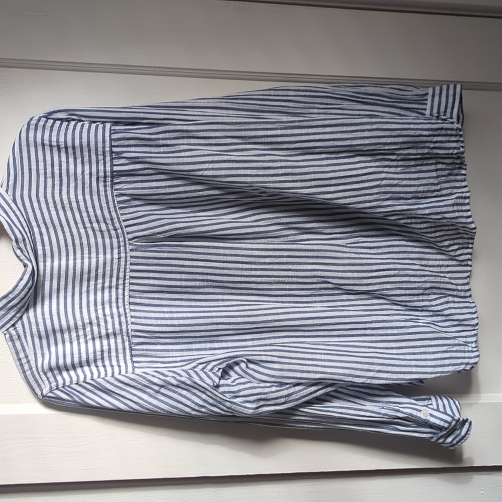 Lucky Brand Women's White and Blue Striped Button Down Casual Shirt Size L - Picture 3 of 3
